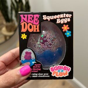 SOLD 🐰NeeDoh EGG Blue w/pink bunny